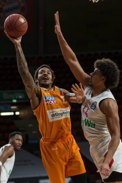 队员的默契 队员的默契