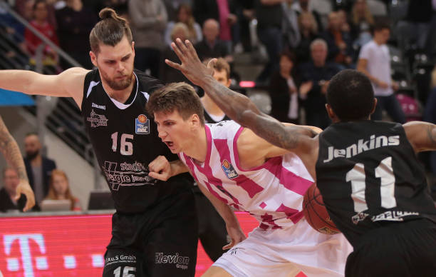 在近期的一 在近期的一