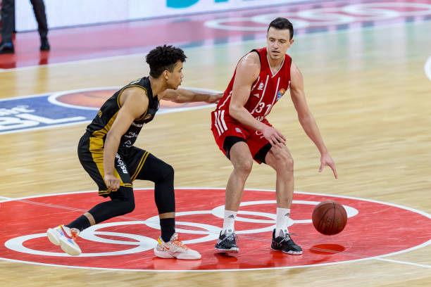 续约谈判的 续约谈判的